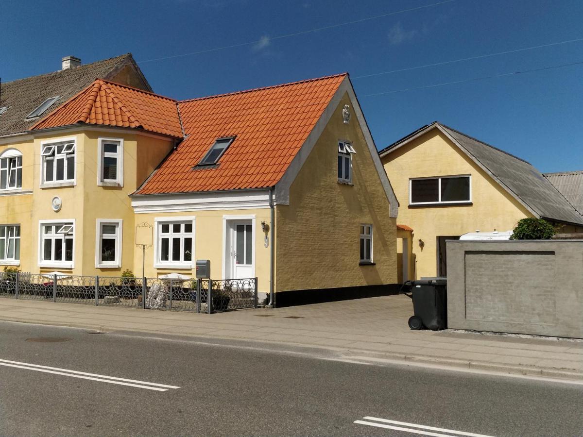 Fru Hald Hotell Løkken Eksteriør bilde